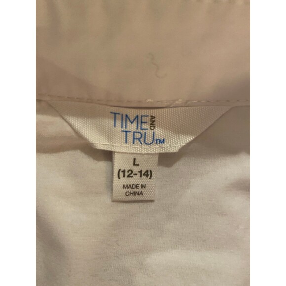 Time and Tru  Womens Blouse Size Large Top Classic White  Fitted Button Down - Picture 7 of 11